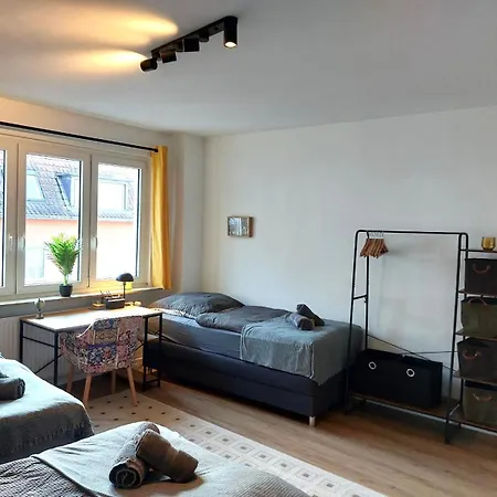 Rtr - Fuer Bis Zu 8 Personen - Voll Ausgestattet - Zentral Limbecker Platz - Messe - Uniklinikum - Smart Tv - Modern Essen