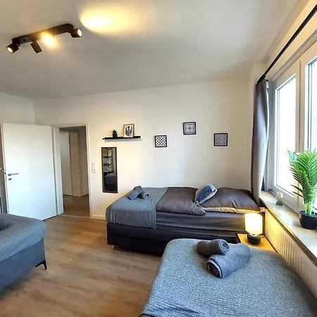 Rtr - Fuer Bis Zu 8 Personen - Voll Ausgestattet - Zentral Limbecker Platz - Messe - Uniklinikum - Smart Tv - Modern Essen